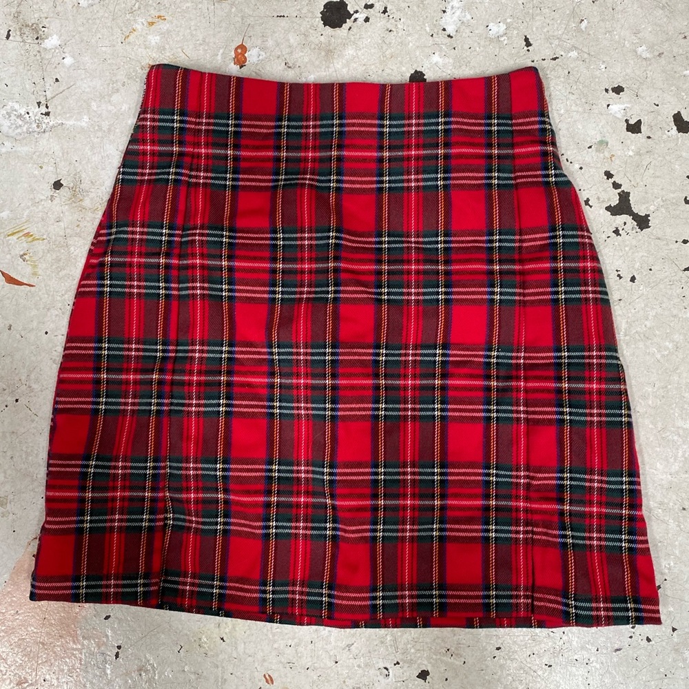 Brandy Melville Plaid Skirt - Size Small/ 26